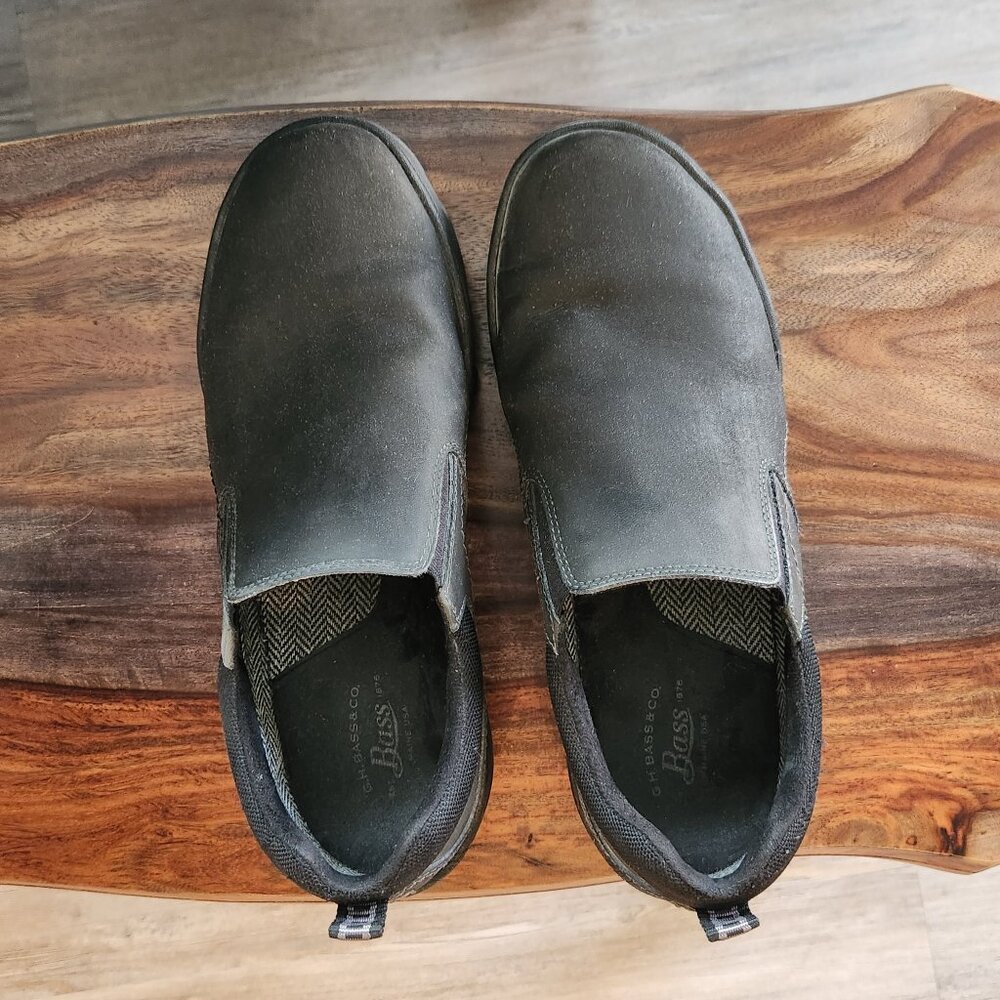 G.H. Bass and Co Men's 10 1/2 Wide Shoes Black Leather Comfortable Casual Office